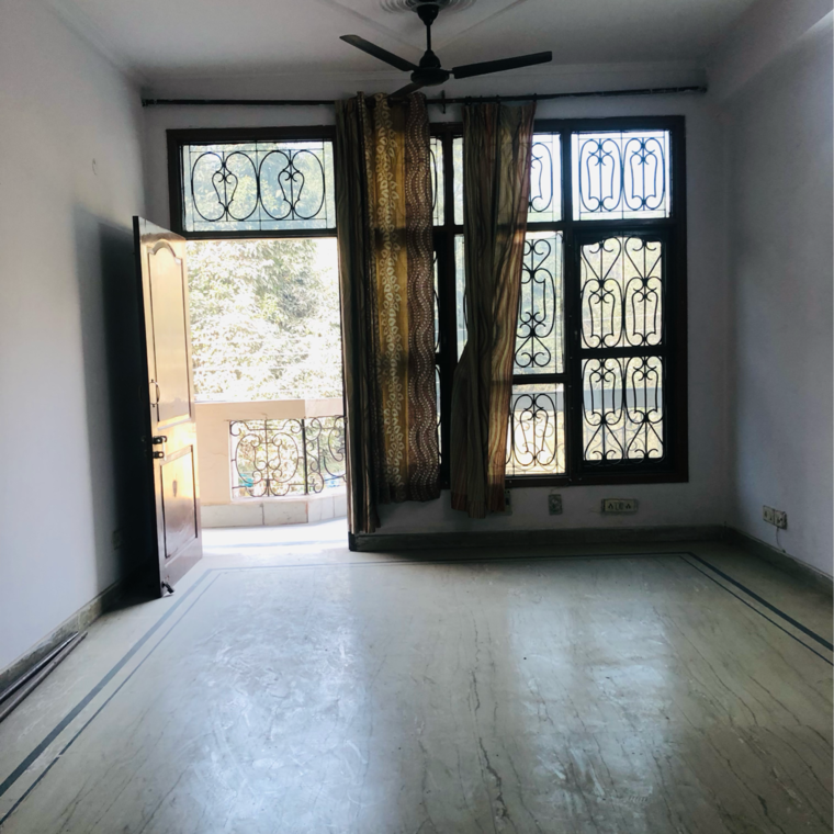 Room, sector 22 1.5 Bedroom 700 Sq.Ft. Villa In Sector 22 Gurgaon 9699724