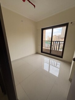 2 BHK Apartment For Sale in Raunak City