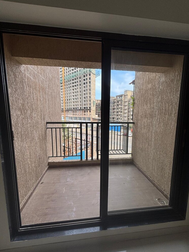 Room, raunak-city 2 Bedroom 800 Sq.Ft. Apartment In Kalyan West Thane 9699750