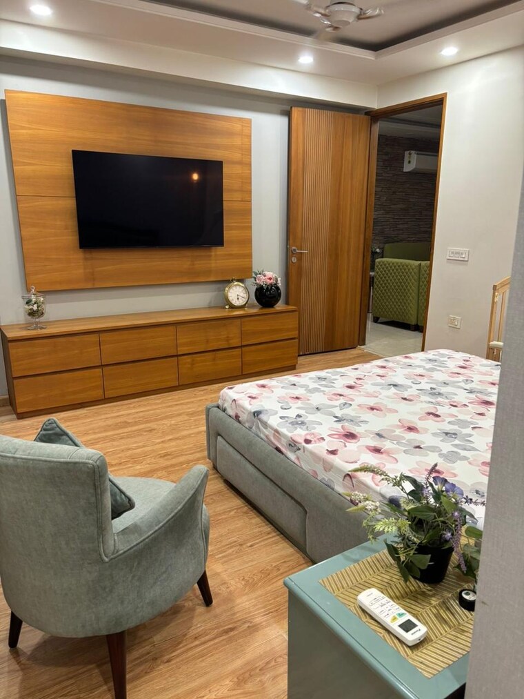 Bedroom, south city 2 4 Bedroom 3240 Sq.Ft. Builder Floor In South City 2 Gurgaon 9699860