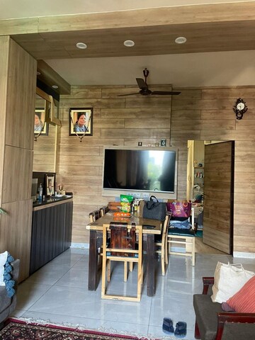 Living Room in 4 BHK Builder Floor at Green Fields Colony – for Rent