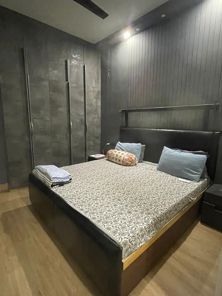 Bedroom, green fields colony 4 Bedroom 2700 Sq.Ft. Builder Floor In Green Fields Colony Faridabad 9699887