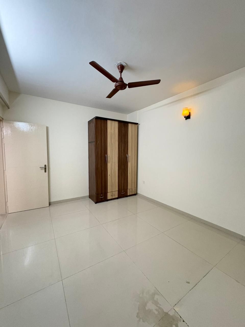3 BHK 1578 Sq.Ft. Apartment in Tulip Violet