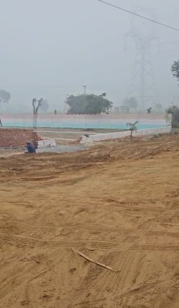 Plot For Sale in Jewar