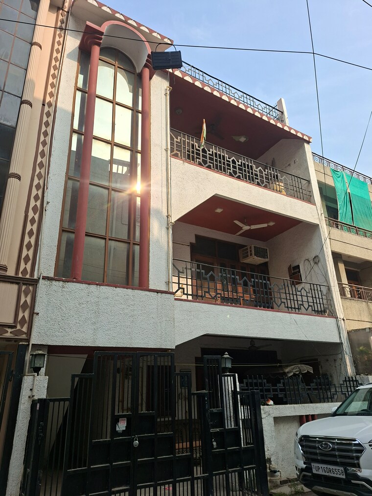 Exterior View, rwa-apartments-sector-19 6 Bedroom 112 Sq.Mt. Independent House In Sector 19 Noida 9699986