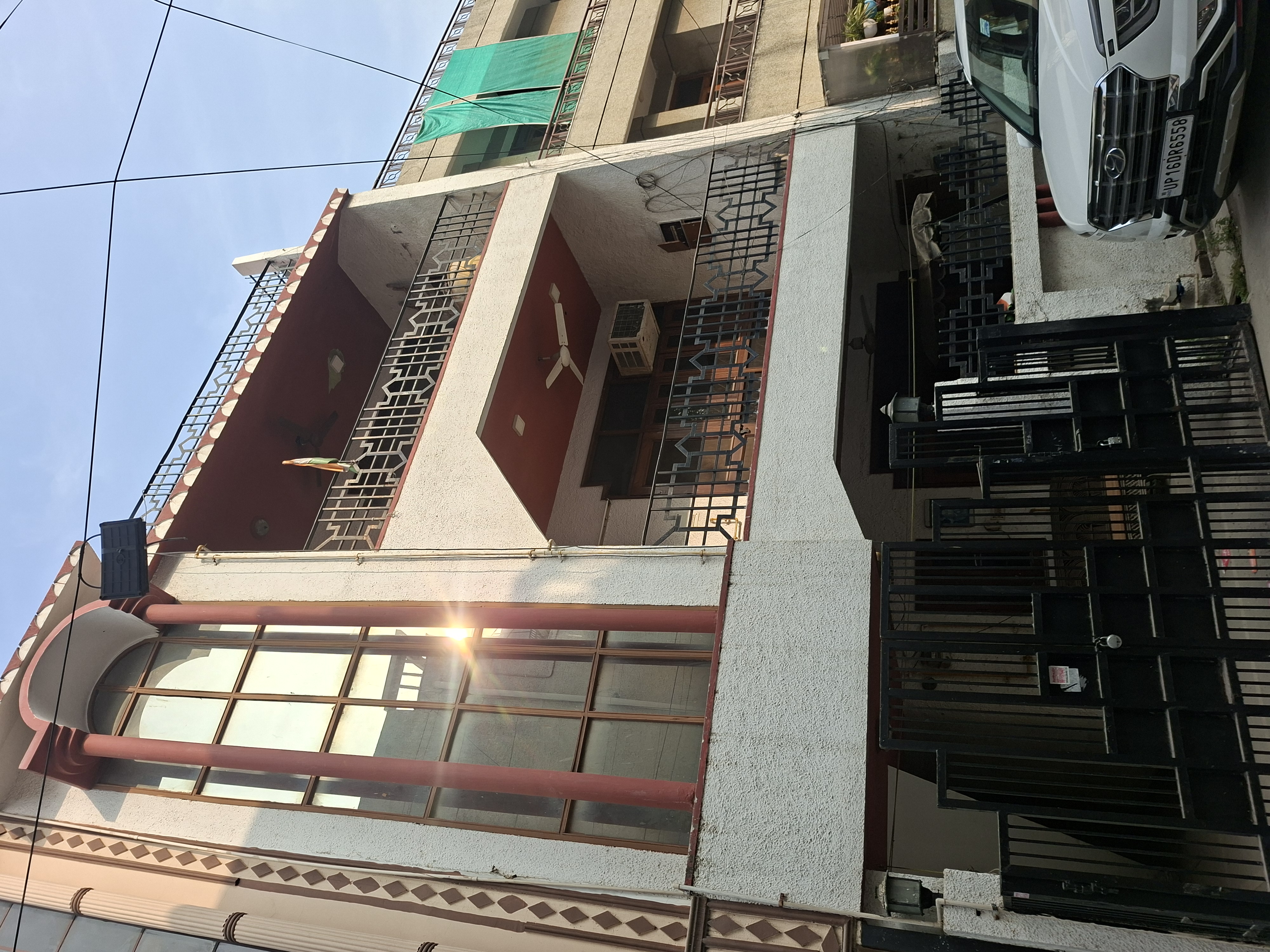 6 BHK Independent House For Sale in RWA Apartments Sector 19