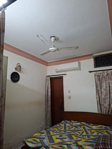 Furnished Amenities in 6 BHK Independent House at RWA Apartments Sector 19, Sector 19 – for Sale