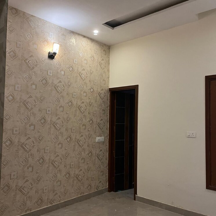 Room, kharar landran road 3 Bedroom 1000 Sq.Ft. Independent House In Kharar Landran Road Mohali 9700143