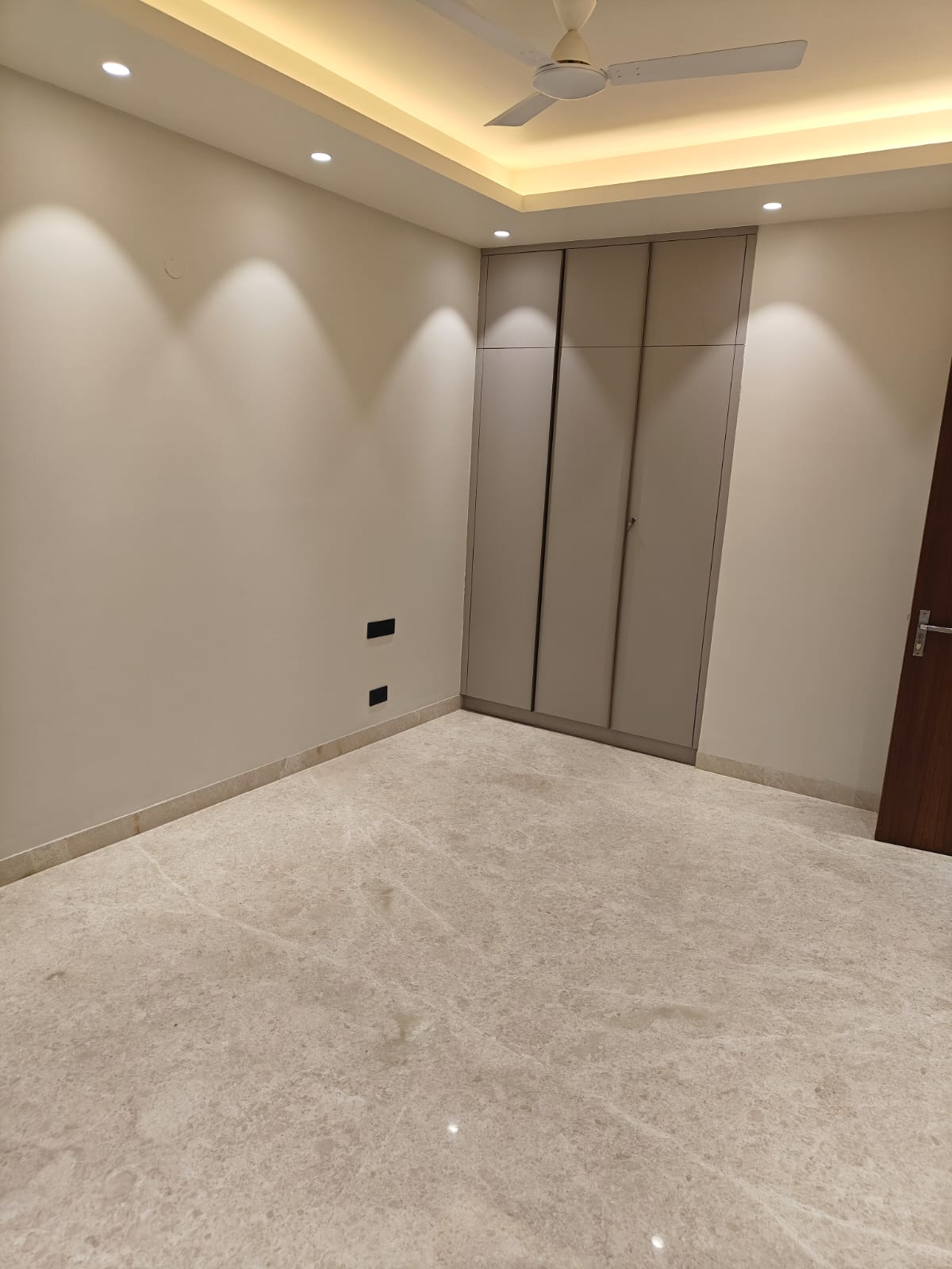 4 BHK + Servant Room Builder Floor For Rent in Uppal Southend Sector 48