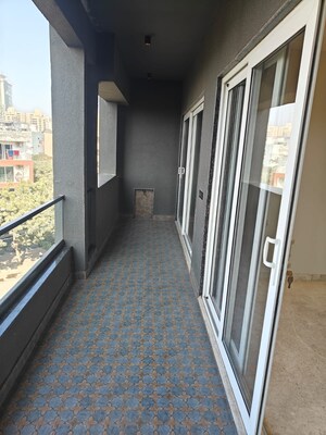 Balcony in 4 BHK Builder Floor at Sector 48 – for Rent