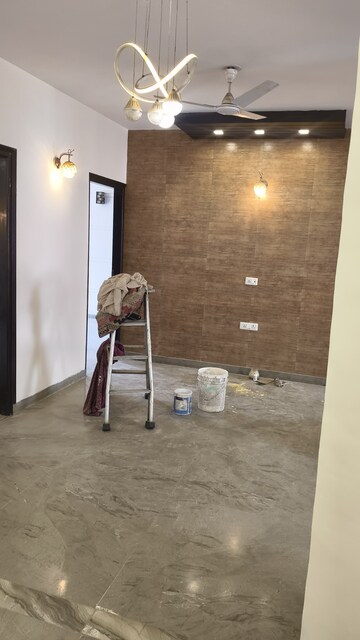 Staircase in 3 BHK Builder Floor at Palam Vihar – for Rent