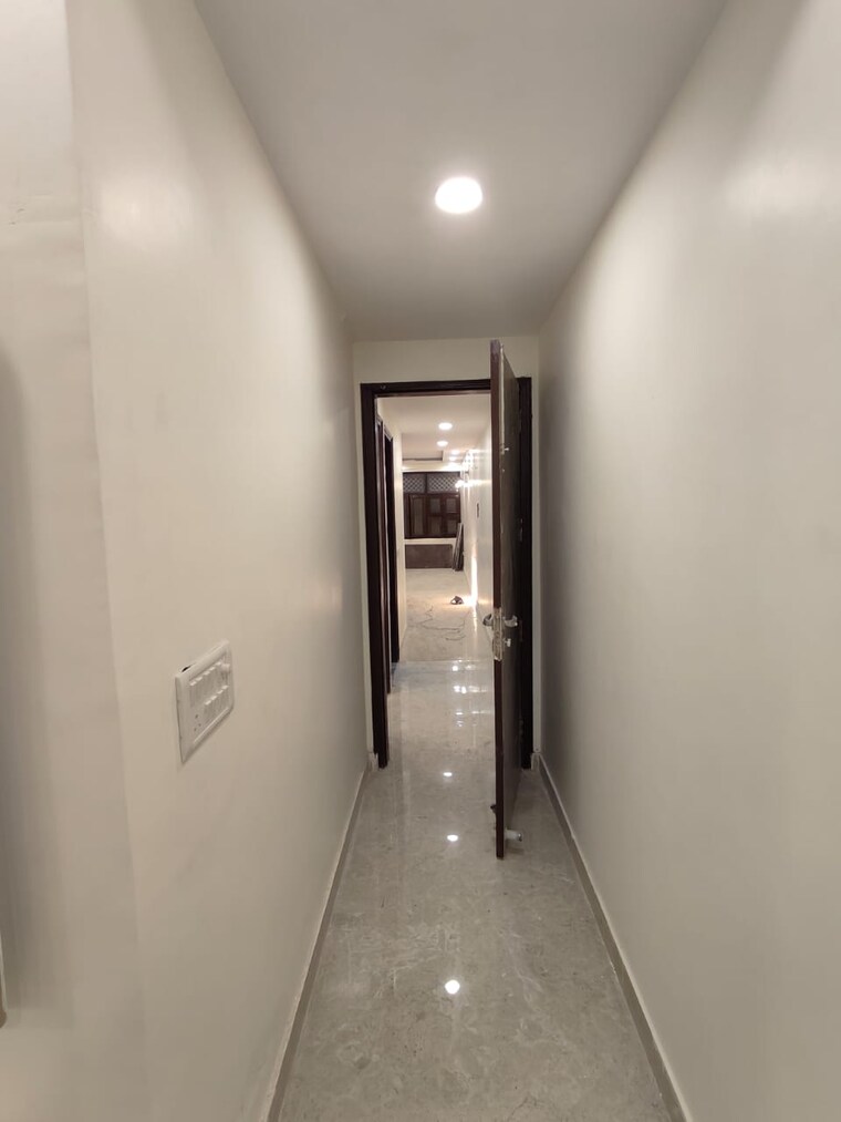 undefined, paryavaran complex 2 Bedroom 905 Sq.Ft. Builder Floor In Paryavaran Complex Delhi 9699739