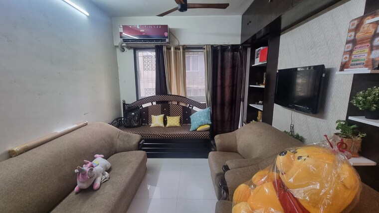 Living Room, godrej-central 2 Bedroom 754 Sq.Ft. Apartment In Chembur Mumbai 9700146