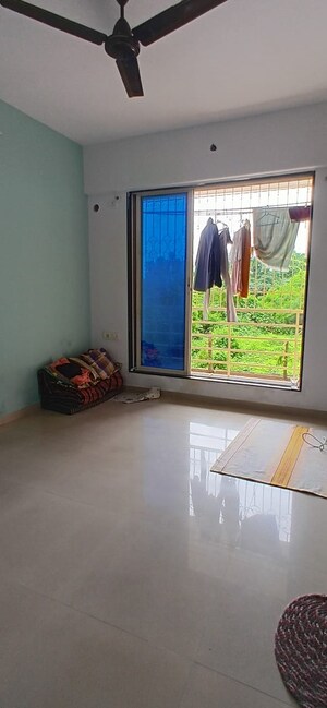 Room in 2 BHK Apartment at Ulwe Sector 5 – for Rent