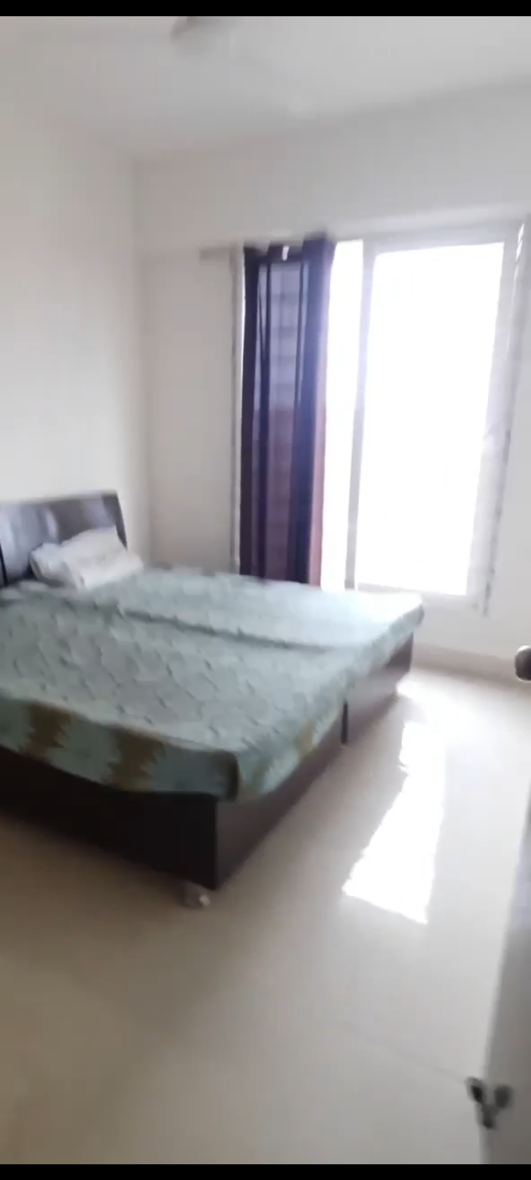 2 BHK Apartment For Sale in Signature The Serenas