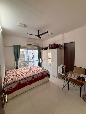 Bedroom in 2 BHK Apartment at Diamond Garden, Chembur – for Rent