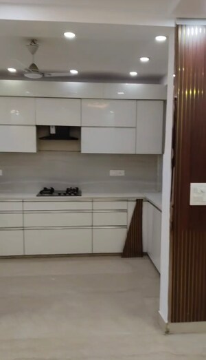 Kitchen in 3 BHK Apartment at Sector 48 – for Rent