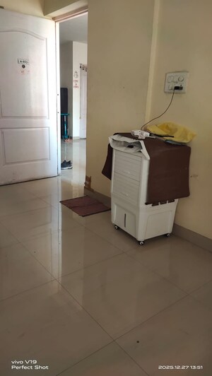 Team Area in 3 BHK Apartment at Ratan Prestige, Kharadi – for Sale