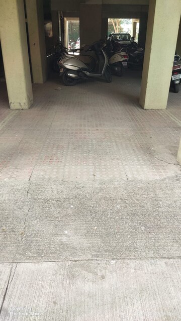 Room in 3 BHK Apartment at Ratan Prestige, Kharadi – for Sale