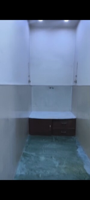 Furnished Amenities in 3 BHK Apartment at Hiranandani Estate Burlington, Ghodbunder Road – for Rent