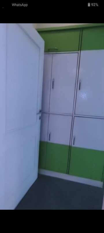 Furnished Amenities in 3 BHK Apartment at Hiranandani Estate Burlington, Ghodbunder Road – for Rent