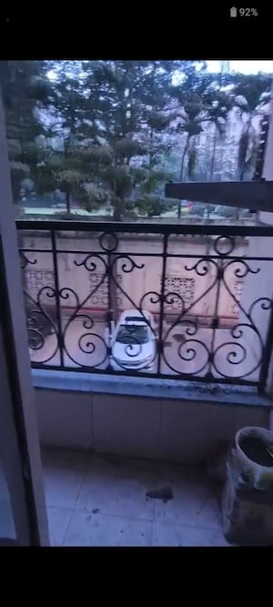 Furnished Amenities in 3 BHK Apartment at Hiranandani Estate Burlington, Ghodbunder Road – for Rent