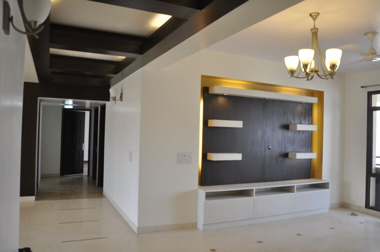 Kitchen, vipul-belmonte 4 Bedroom 4200 Sq.Ft. Penthouse In Sector 53 Gurgaon 9700639