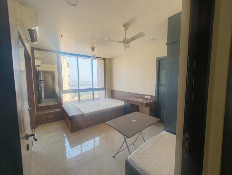 Master Bedroom, hiranandani-phillipa 3 Bedroom 1700 Sq.Ft. Apartment In Ghodbunder Road Thane 9700807