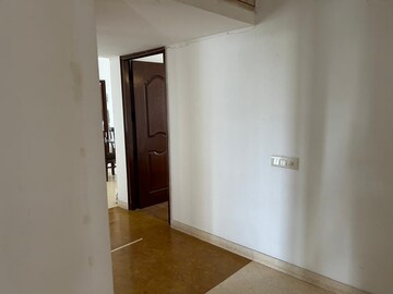 Room in 4 BHK Penthouse at Vipul Belmonte, Sector 53 – for Rent
