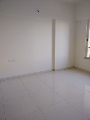 Room in 3 BHK Apartment at Mantra 99 Riverfront, Baner – for Rent