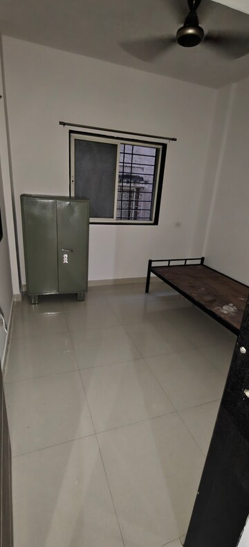 Room in 1 BHK Independent House at Janwadi – for Rent