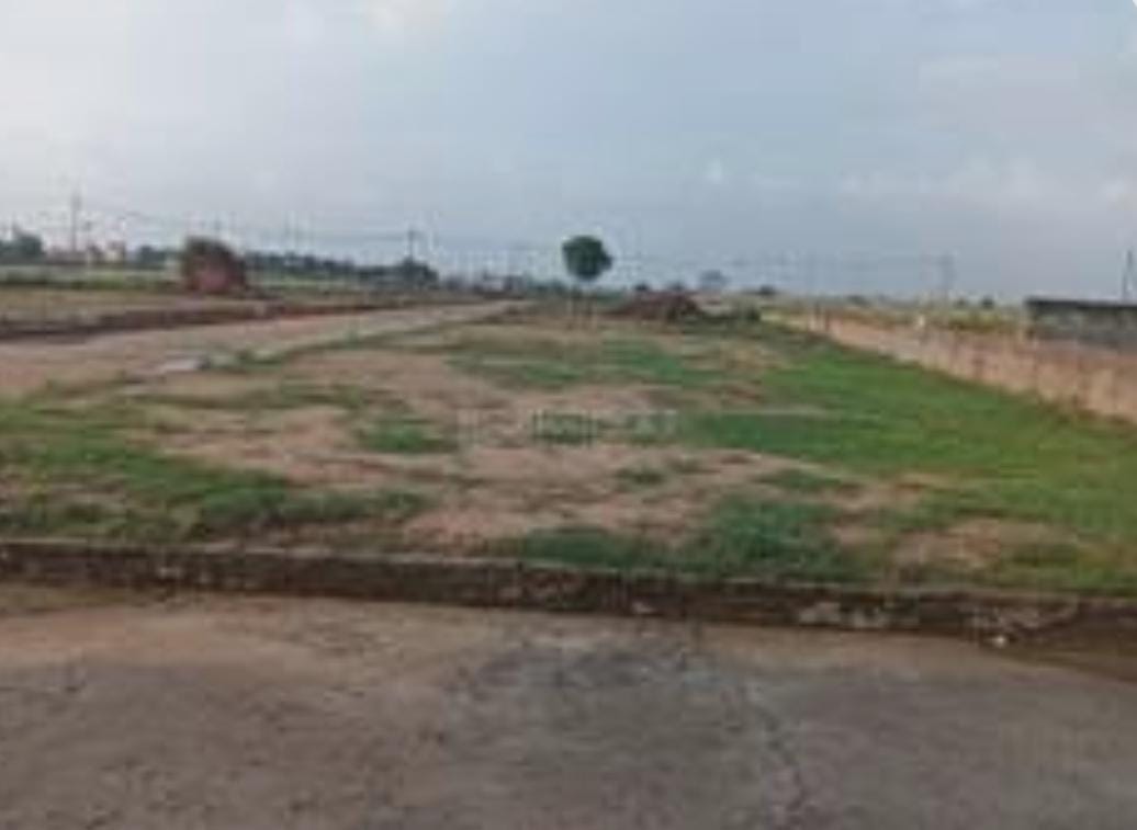 Plot For Sale in Sector 20 Yamuna Expressway