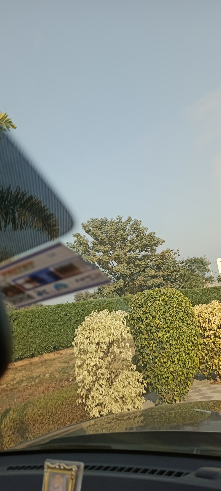 Garden, sector 98  103 Sq.Yd. Plot In Sector 98 Faridabad 9700919