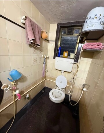 Attached Bathroom in 2 BHK Apartment at Jesal Park, Bhayandar East – for Rent