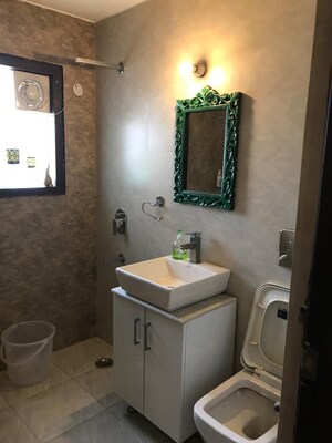 Bathroom in 5 BHK Apartment at Vasant Kunj – for Rent