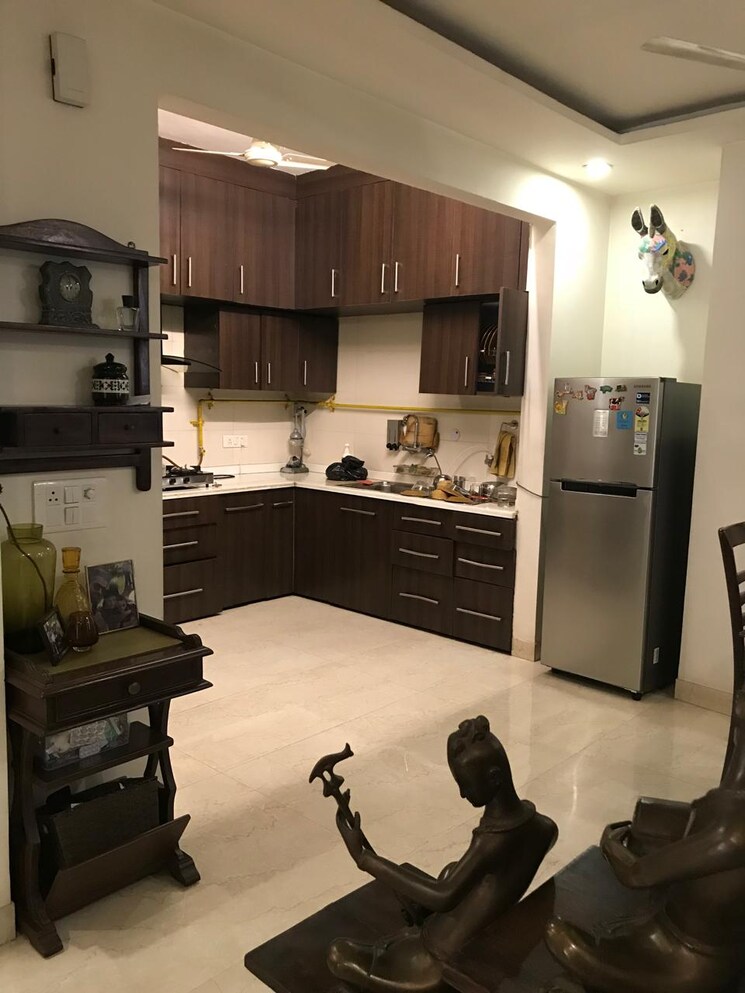 Kitchen, vasant kunj 5 Bedroom 2700 Sq.Ft. Apartment In Vasant Kunj Delhi 9700998