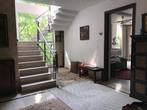 Staircase in 5 BHK Apartment at Vasant Kunj – for Rent