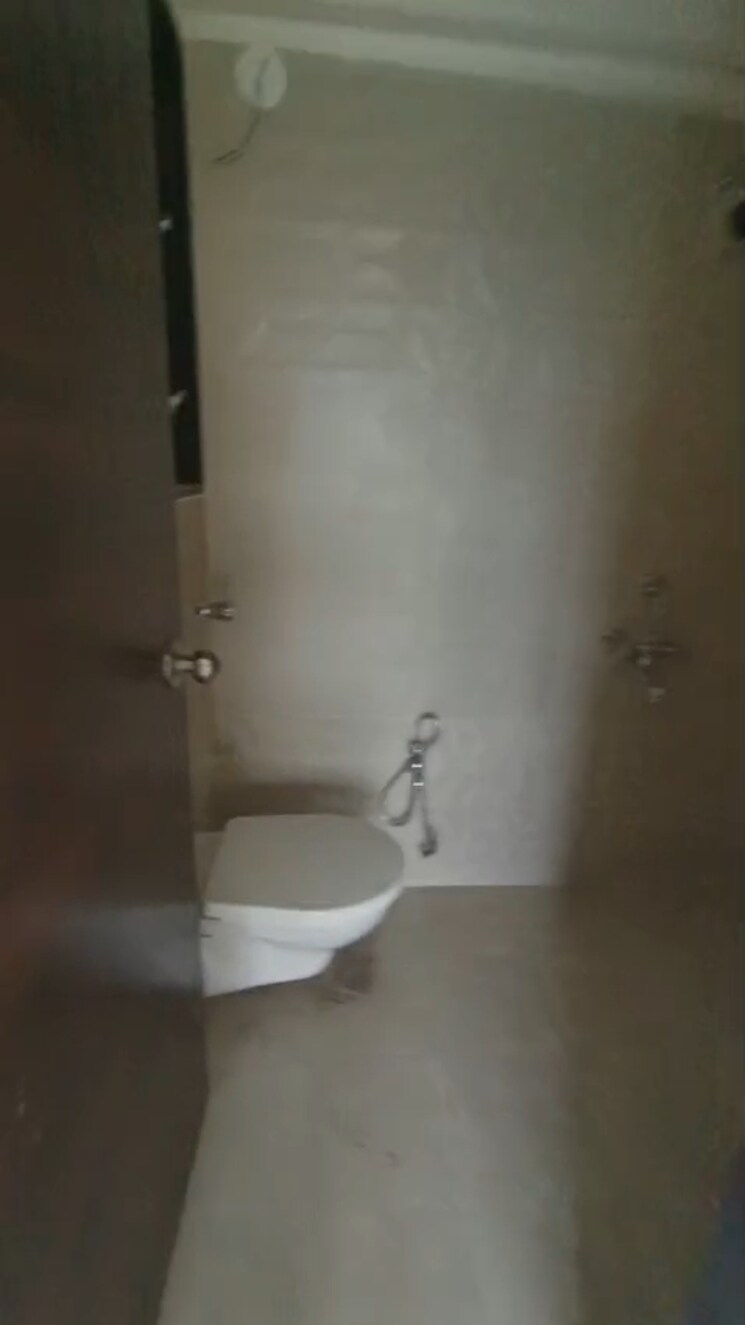Bathroom, dgs-sheetal-tapovan 1 Bedroom 395 Sq.Ft. Apartment In Malad East Mumbai 9701038