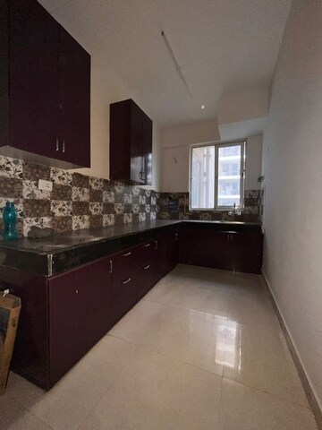 Kitchen in 2.5 BHK Builder Floor at Sector 71 – for Sale
