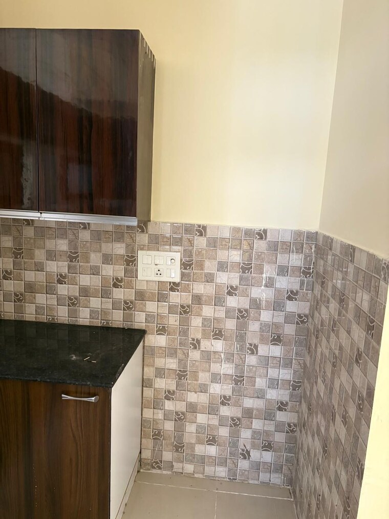 Kitchen, strategic-royal-court 3 Bedroom 990 Sq.Ft. Apartment In Sector 16 Greater Noida Greater Noida 9701122