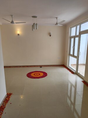 Living Room in 3 BHK Apartment at Gomti Nagar – for Sale