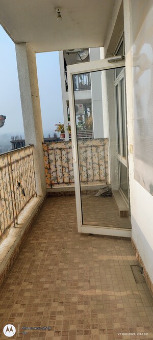 Balcony in 3 BHK Apartment at Omaxe R2, Gomti Nagar – for Sale