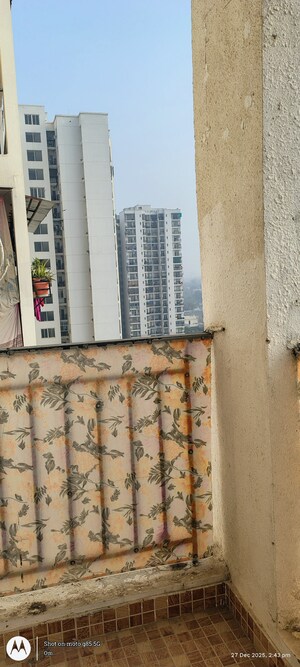 Master Plan in 3 BHK Apartment at Omaxe R2, Gomti Nagar – for Sale