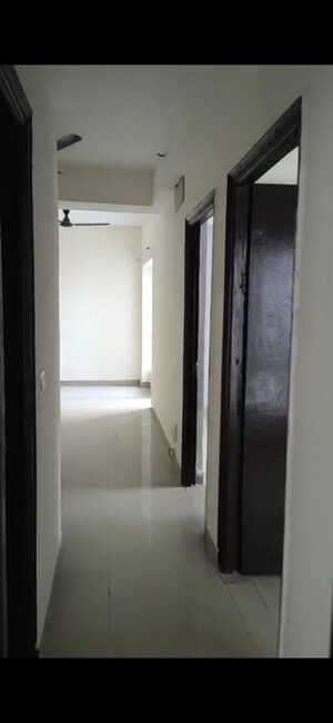 2.5 BHK Apartment For Sale in Panchsheel Greens II, Sector 16 Greater Noida