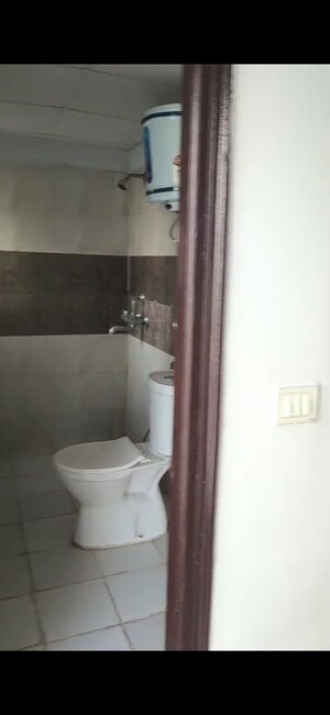 Bathroom in 2.5 BHK Apartment at Panchsheel Greens II, Sector 16 Greater Noida – for Sale