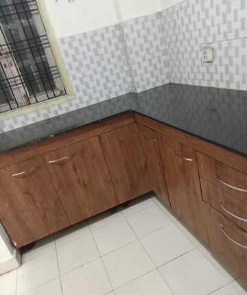 Furnished Amenities in 2 BHK Apartment at Eldeco Eternia, Sitapur Road – for Rent