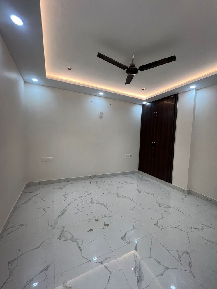 Room, vaishali sector 4 2 Bedroom 1040 Sq.Ft. Apartment In Vaishali Sector 4 Ghaziabad 9701375