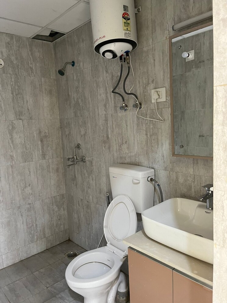 Bathroom, tashee-capital-gateway 3 Bedroom 1990 Sq.Ft. Apartment In Sector 111 Gurgaon 9701350