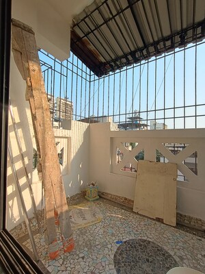 Staircase in 1 BHK Apartment at Vastu CHS Kopar Khairane, Kopar Khairane Sector 1 – for Rent