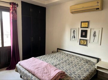 Bedroom in 3 BHK Apartment at Friends Colony – for Rent